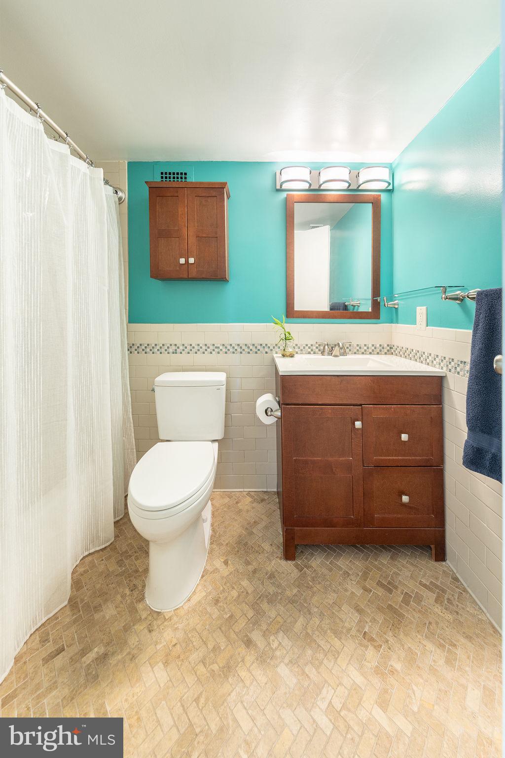 9039 Sligo Creek Pkwy #202