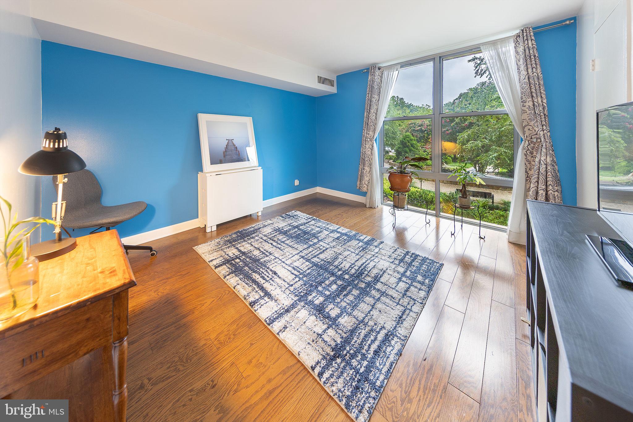 9039 Sligo Creek Pkwy #202