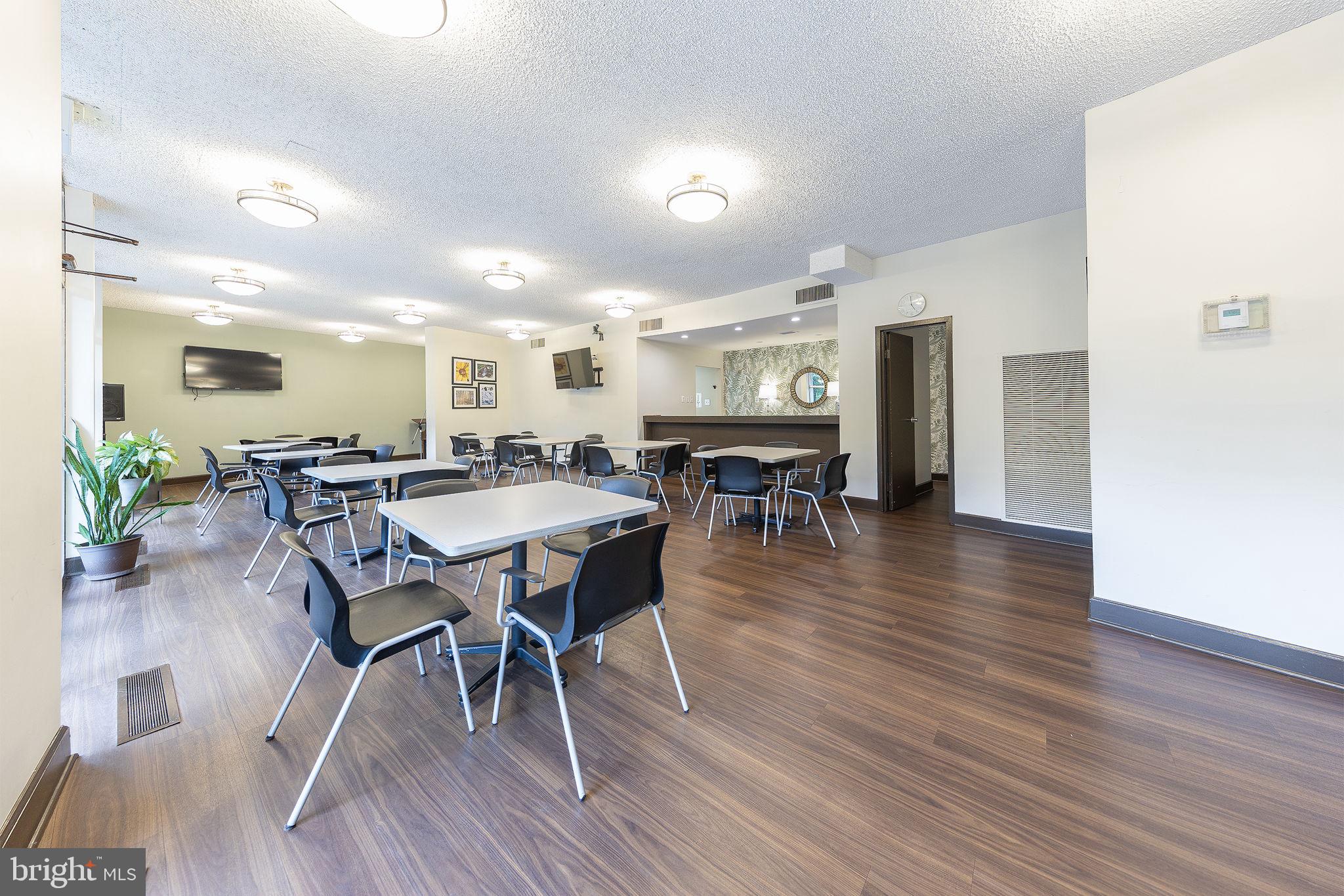 9039 Sligo Creek Pkwy #202