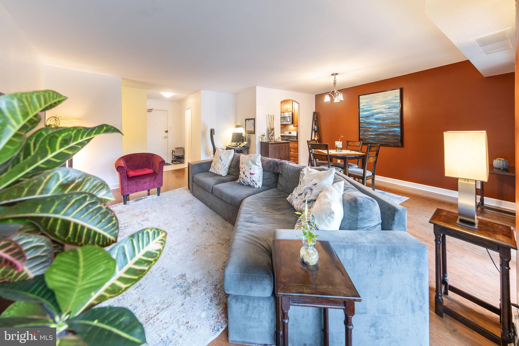 9039 Sligo Creek Pkwy #202