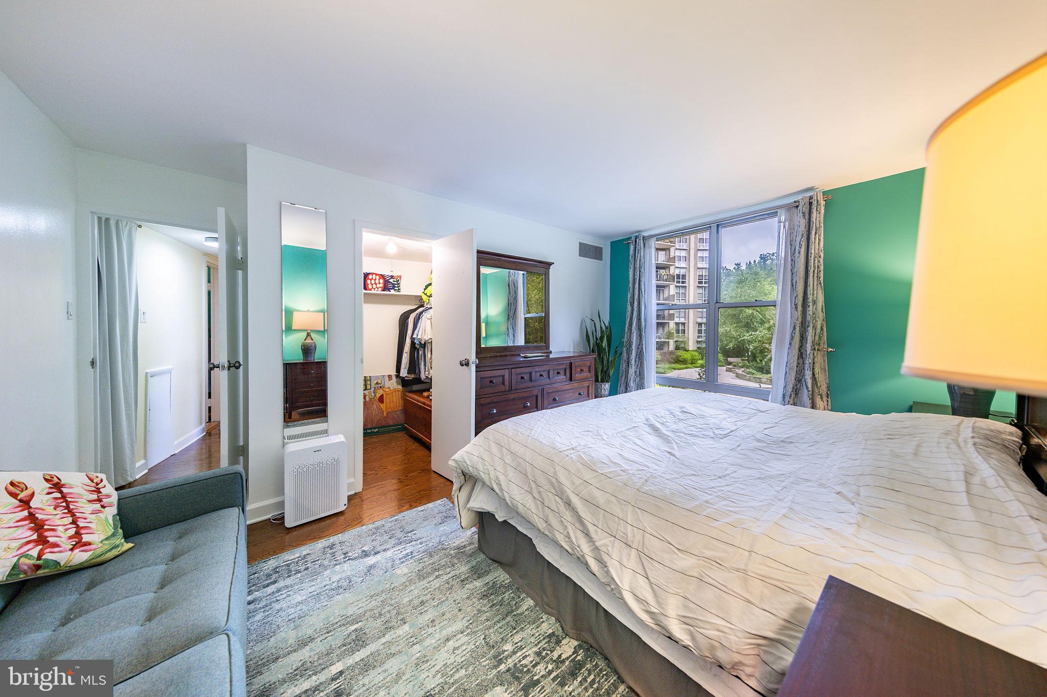 9039 Sligo Creek Pkwy #202