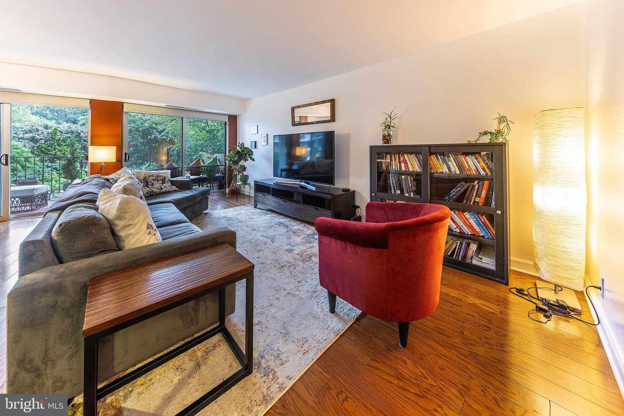 9039 Sligo Creek Pkwy #202