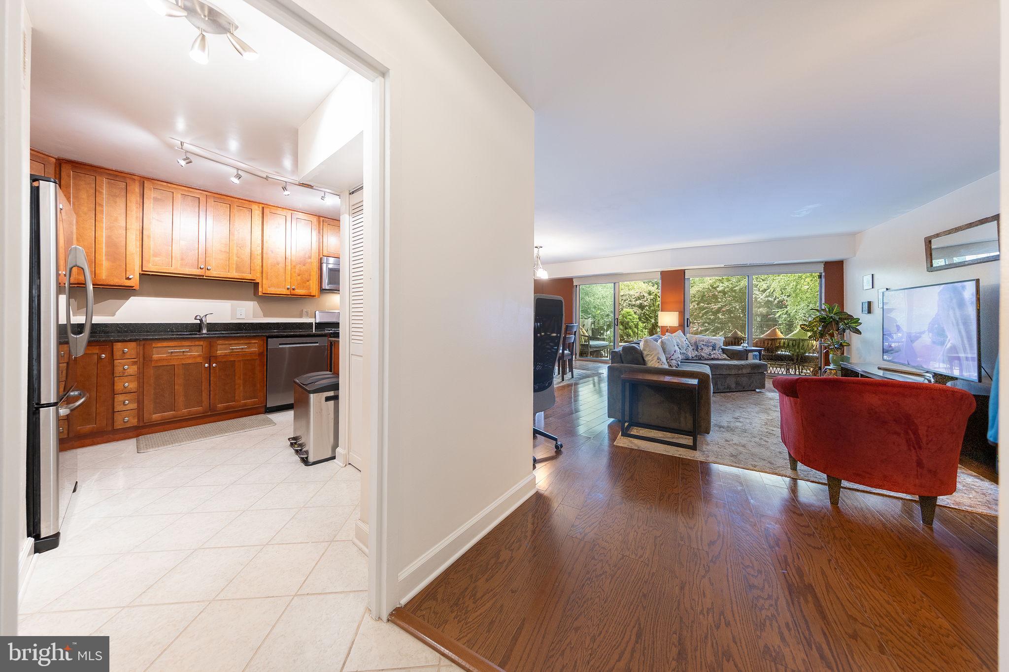 9039 Sligo Creek Pkwy #202