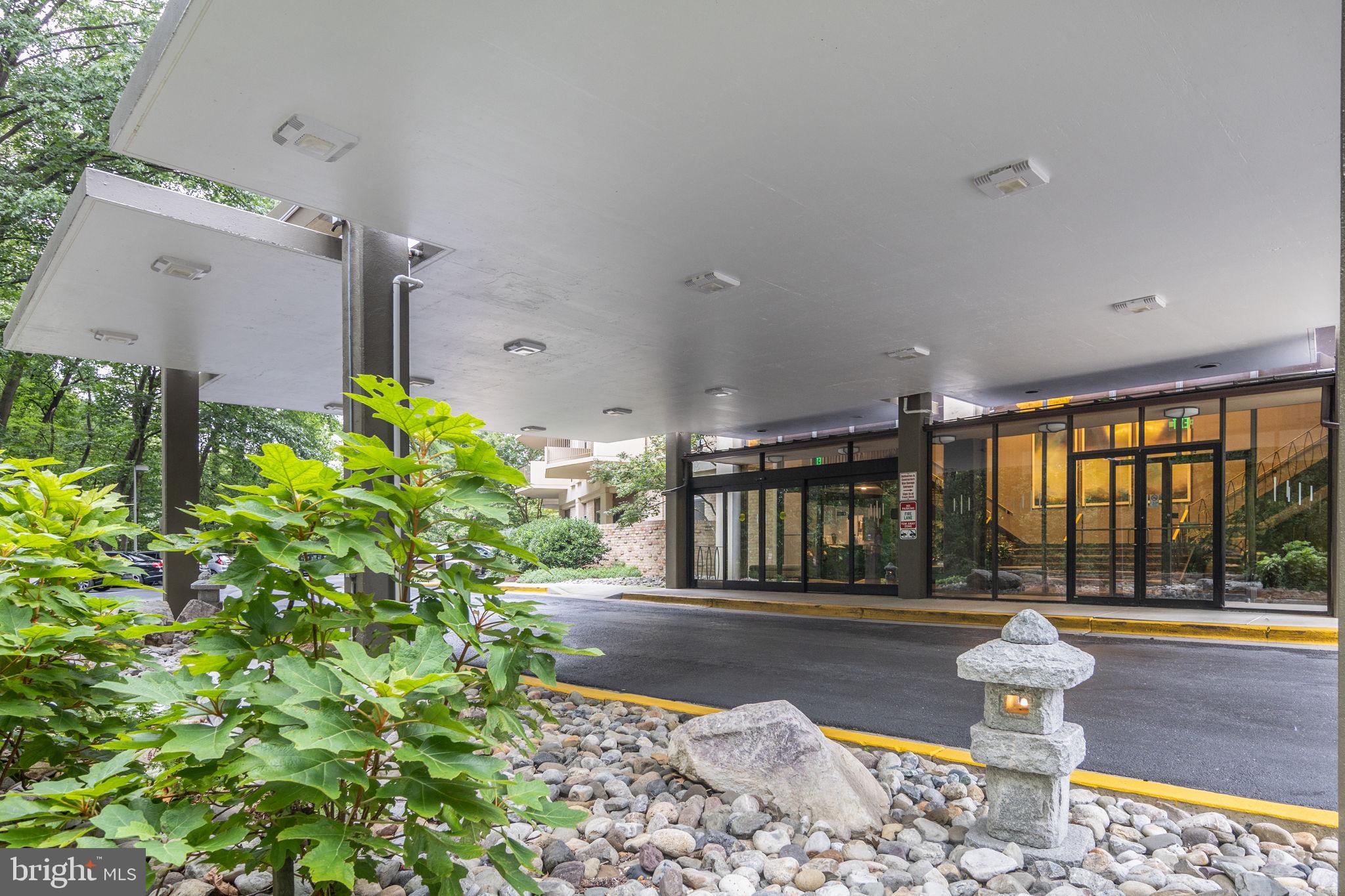 9039 Sligo Creek Pkwy #202