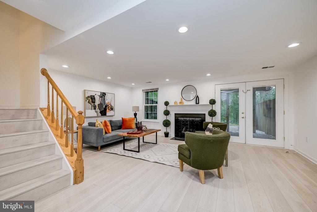 222 HIGH TIMBER COURT