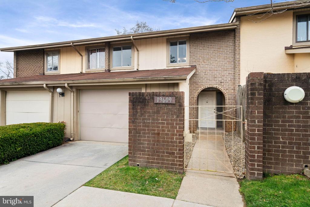 19609 BRASSIE PLACE