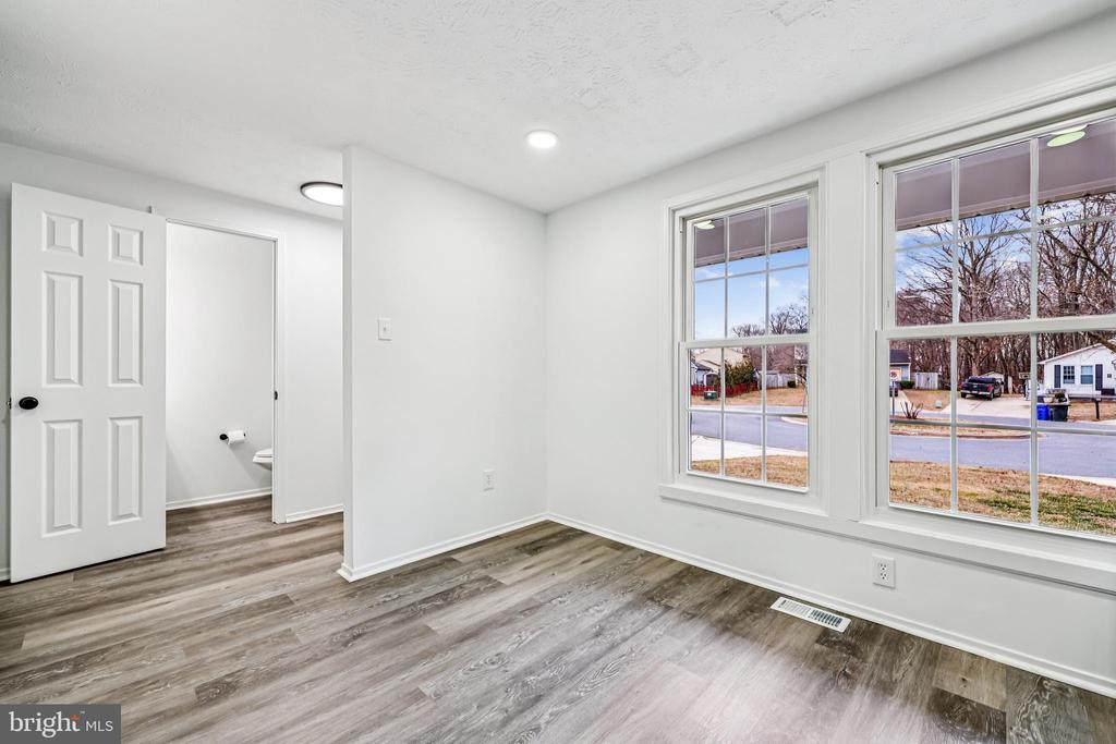 19603 KILCREGGAN WAY