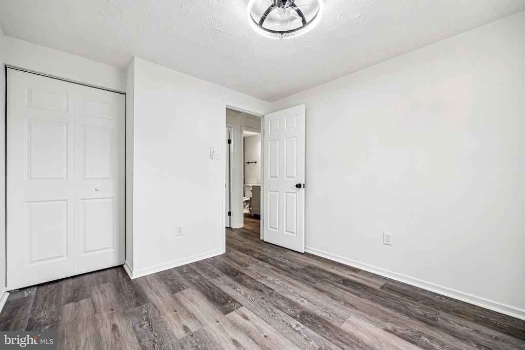 19603 KILCREGGAN WAY