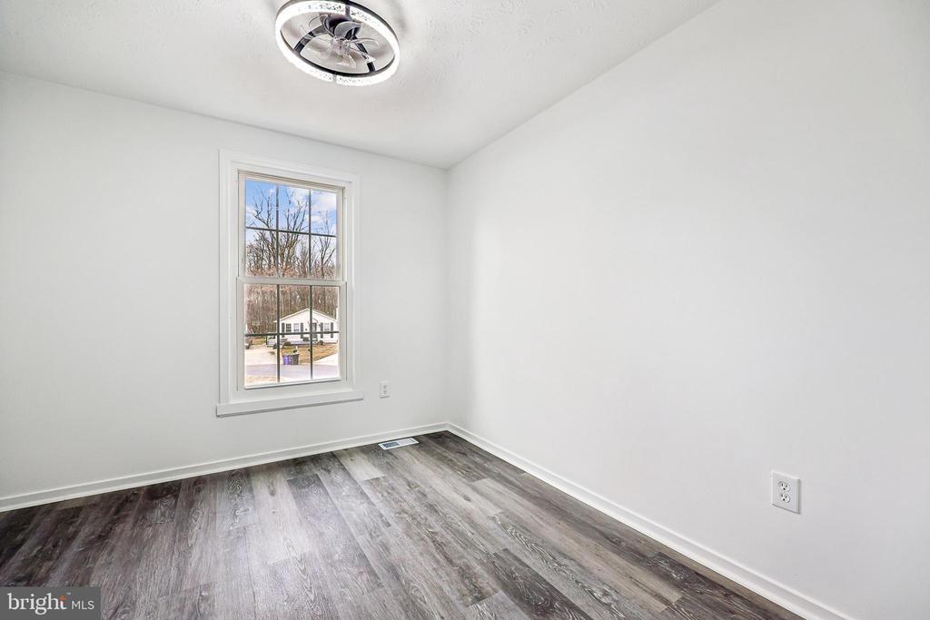19603 KILCREGGAN WAY