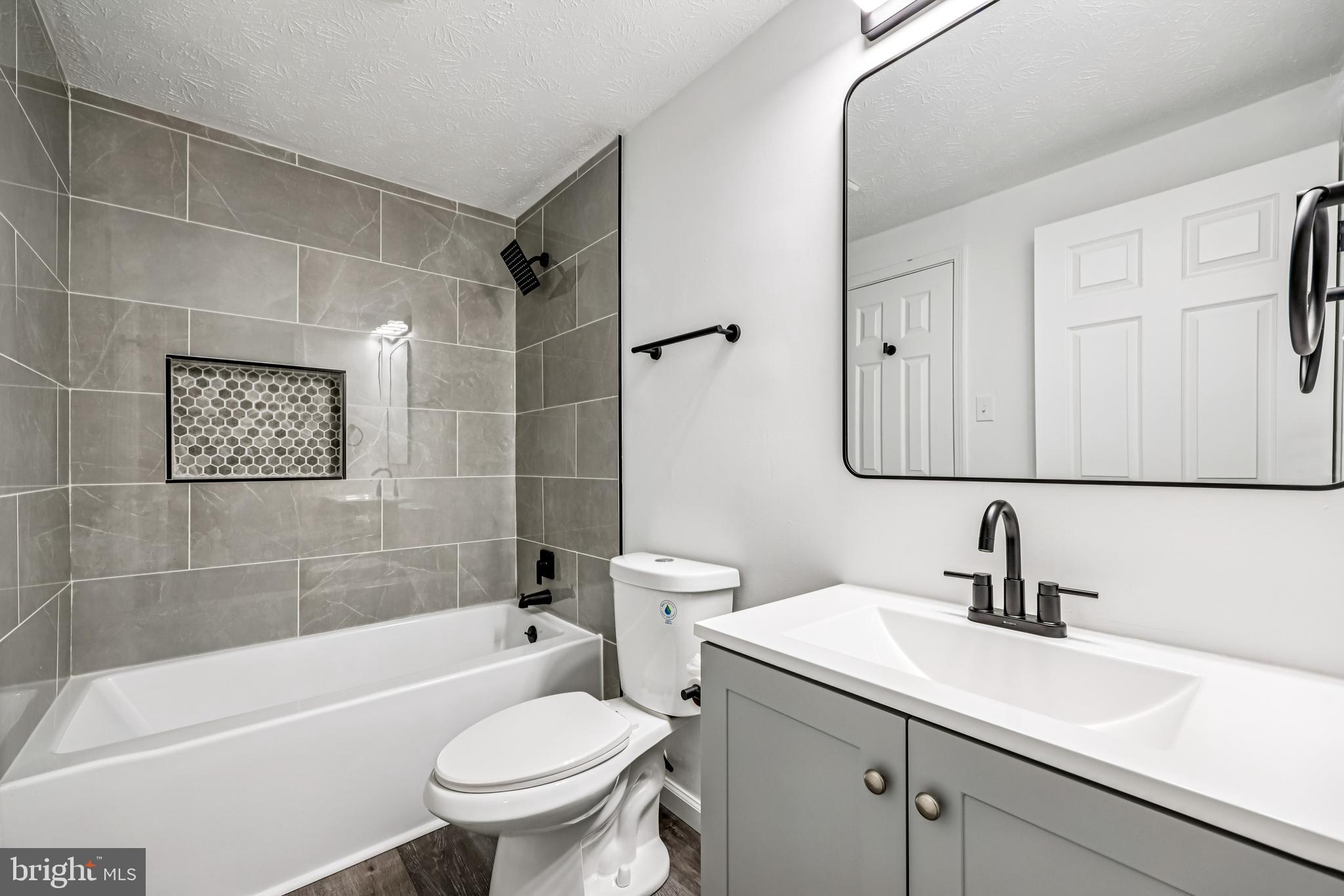 19603 KILCREGGAN WAY