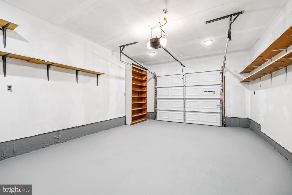 19603 KILCREGGAN WAY