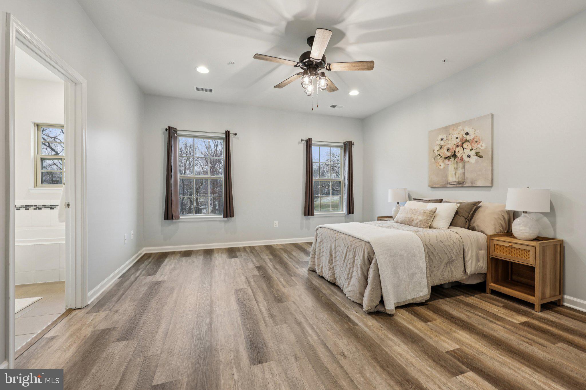 1605 REGENT MANOR COURT