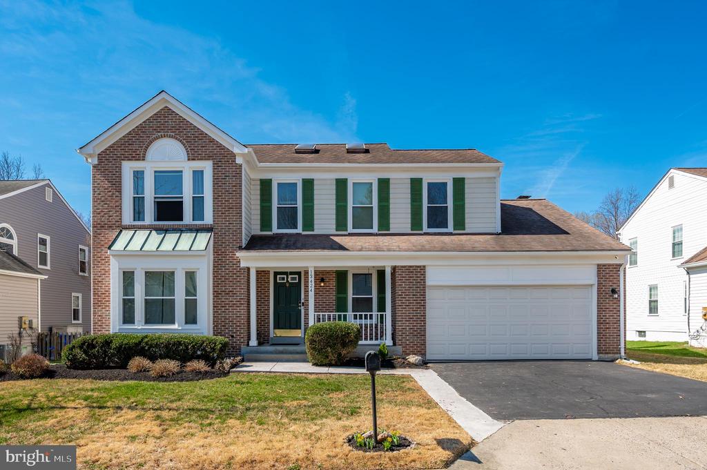 13424 COACHLAMP LANE