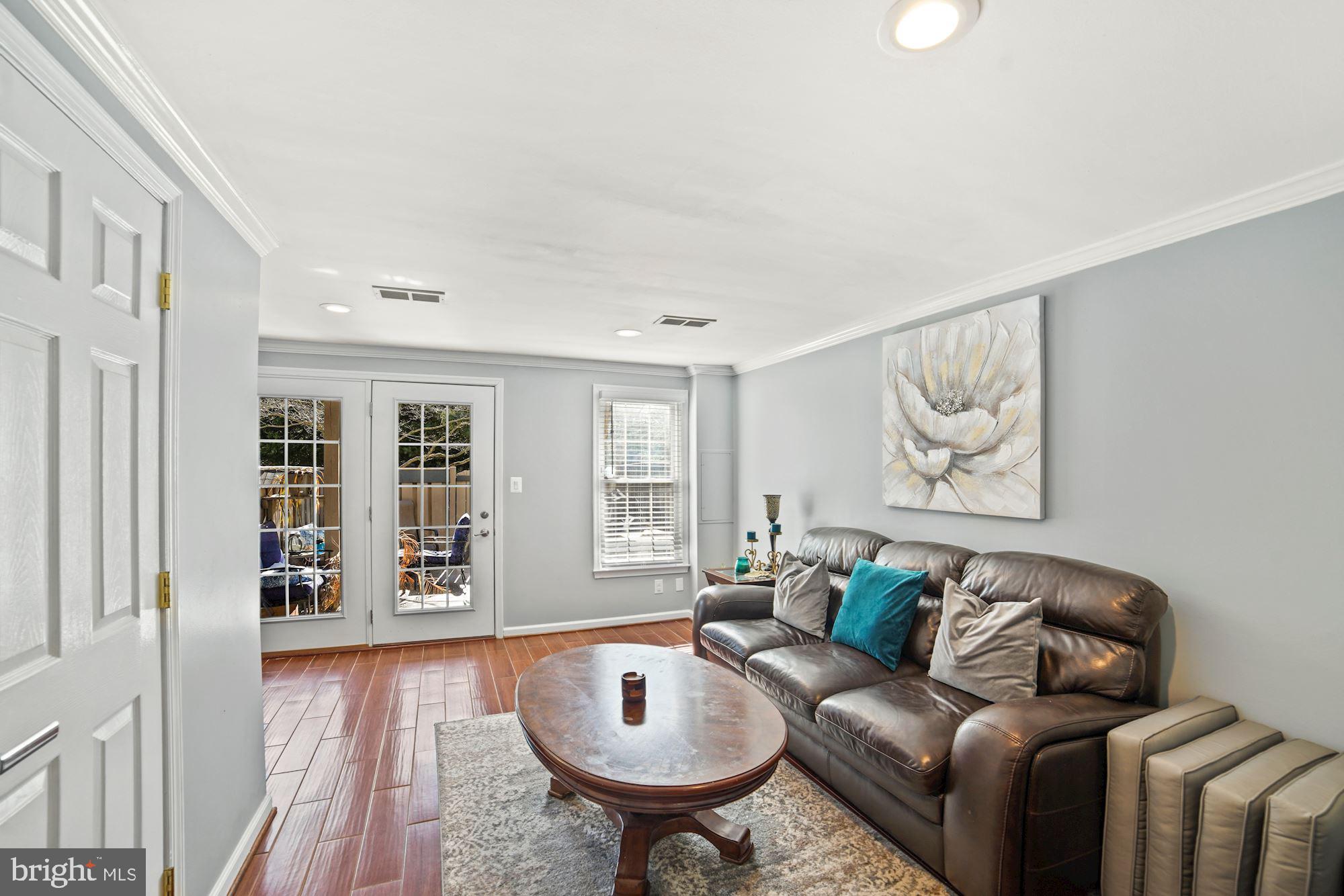 9508 DUNBROOK COURT