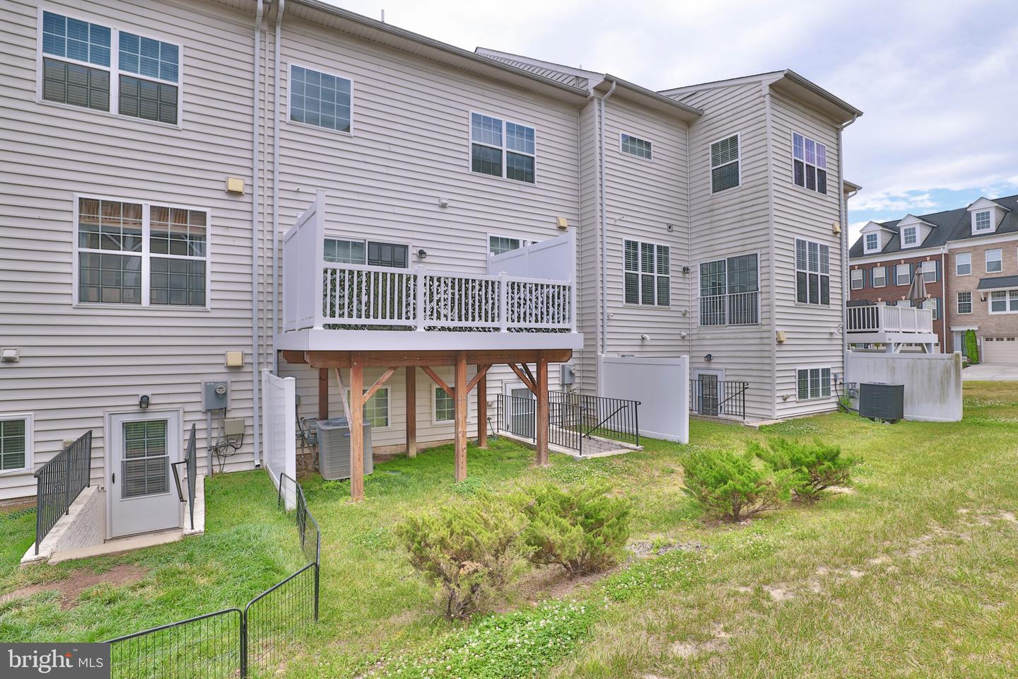 4113 Winding Waters Ter