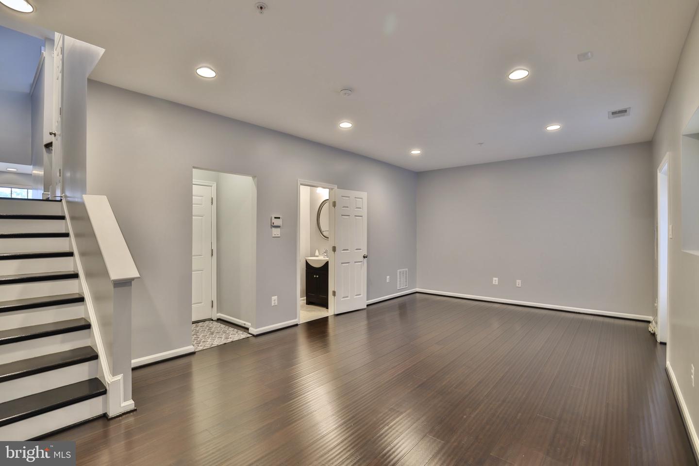 4113 Winding Waters Ter