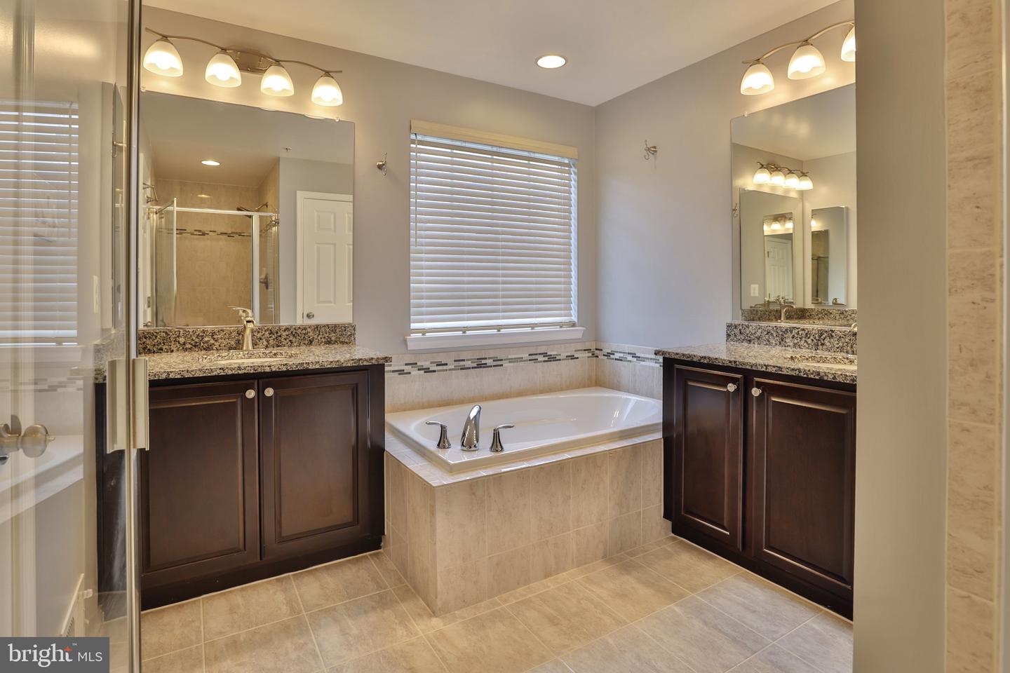 4113 Winding Waters Ter