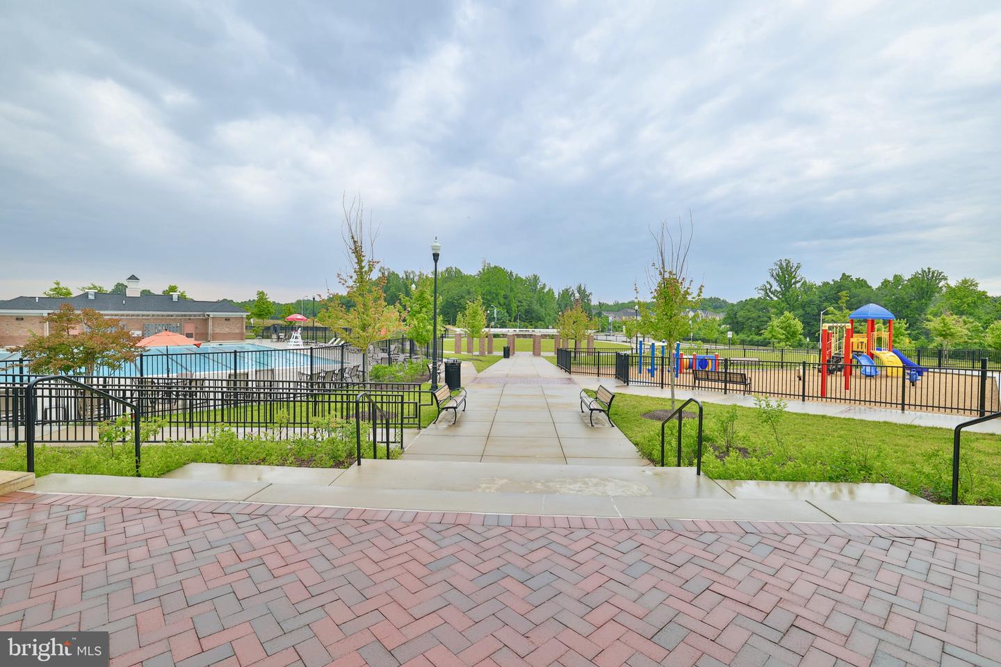 4113 Winding Waters Ter