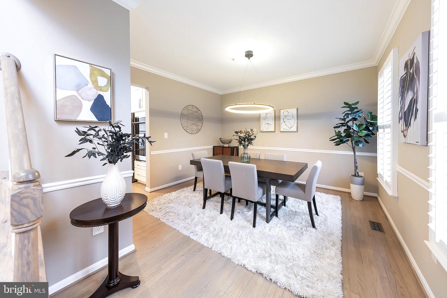 1312 Christopher Ln