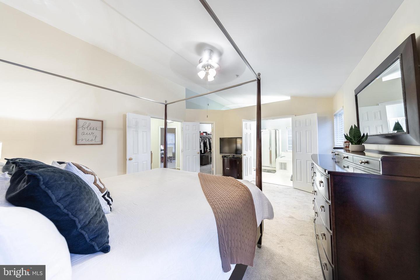 1312 Christopher Ln