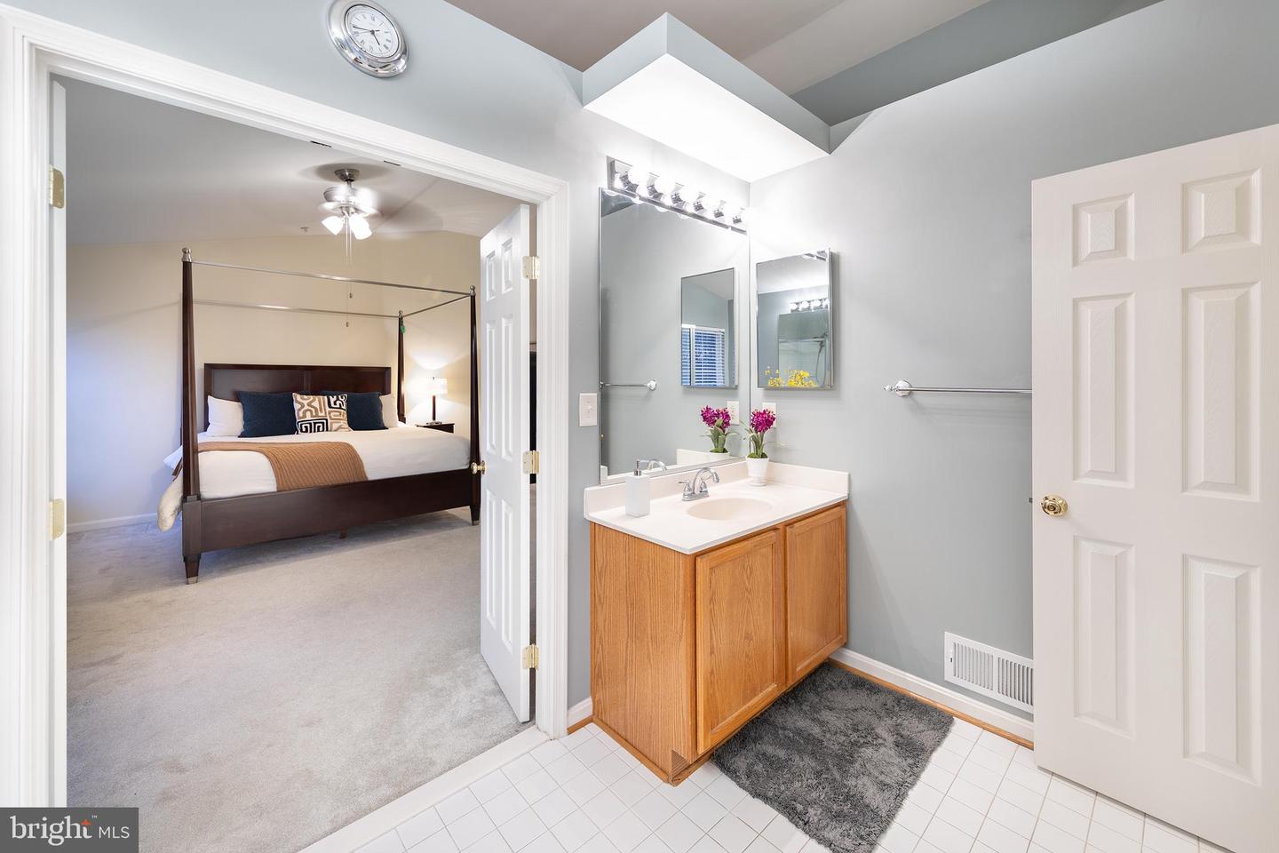 1312 Christopher Ln
