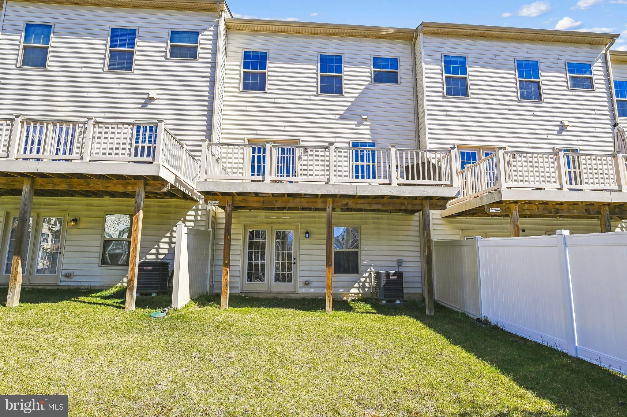 14419 Sandy Ridge Ln