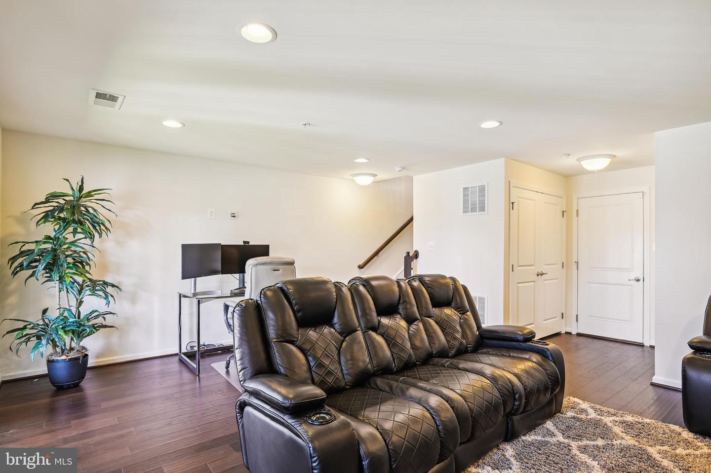14419 Sandy Ridge Ln