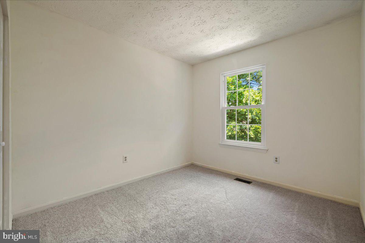 2445 E. Rosecroft Village Circle