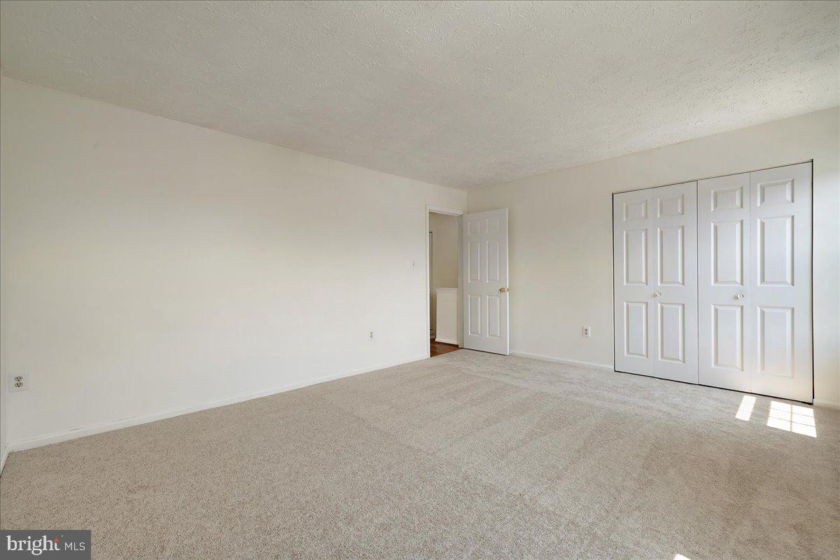 2445 E. Rosecroft Village Circle