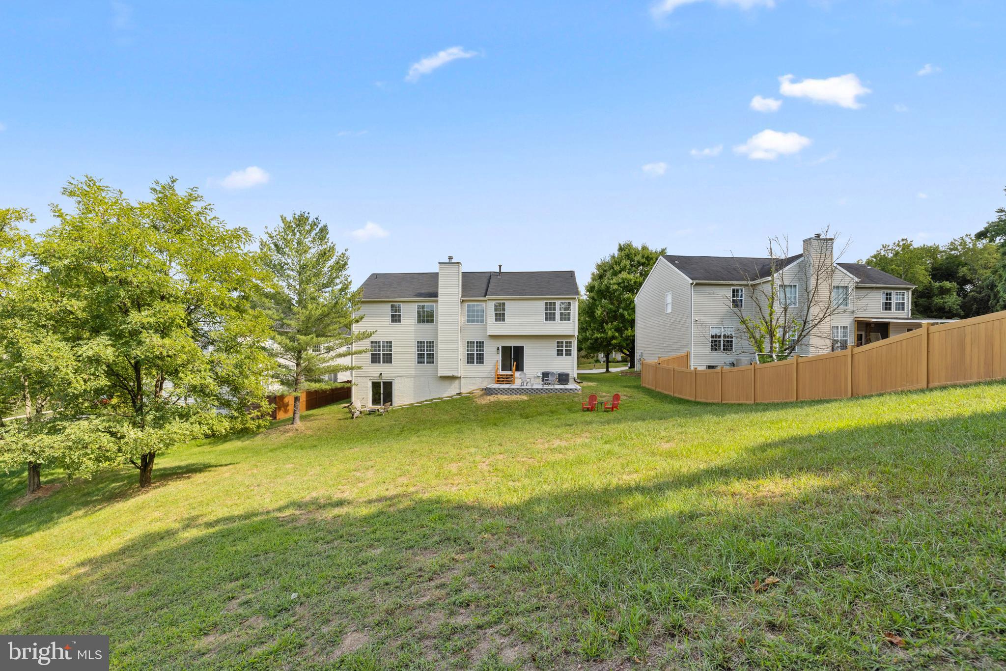 11703 Old Lantern Ct