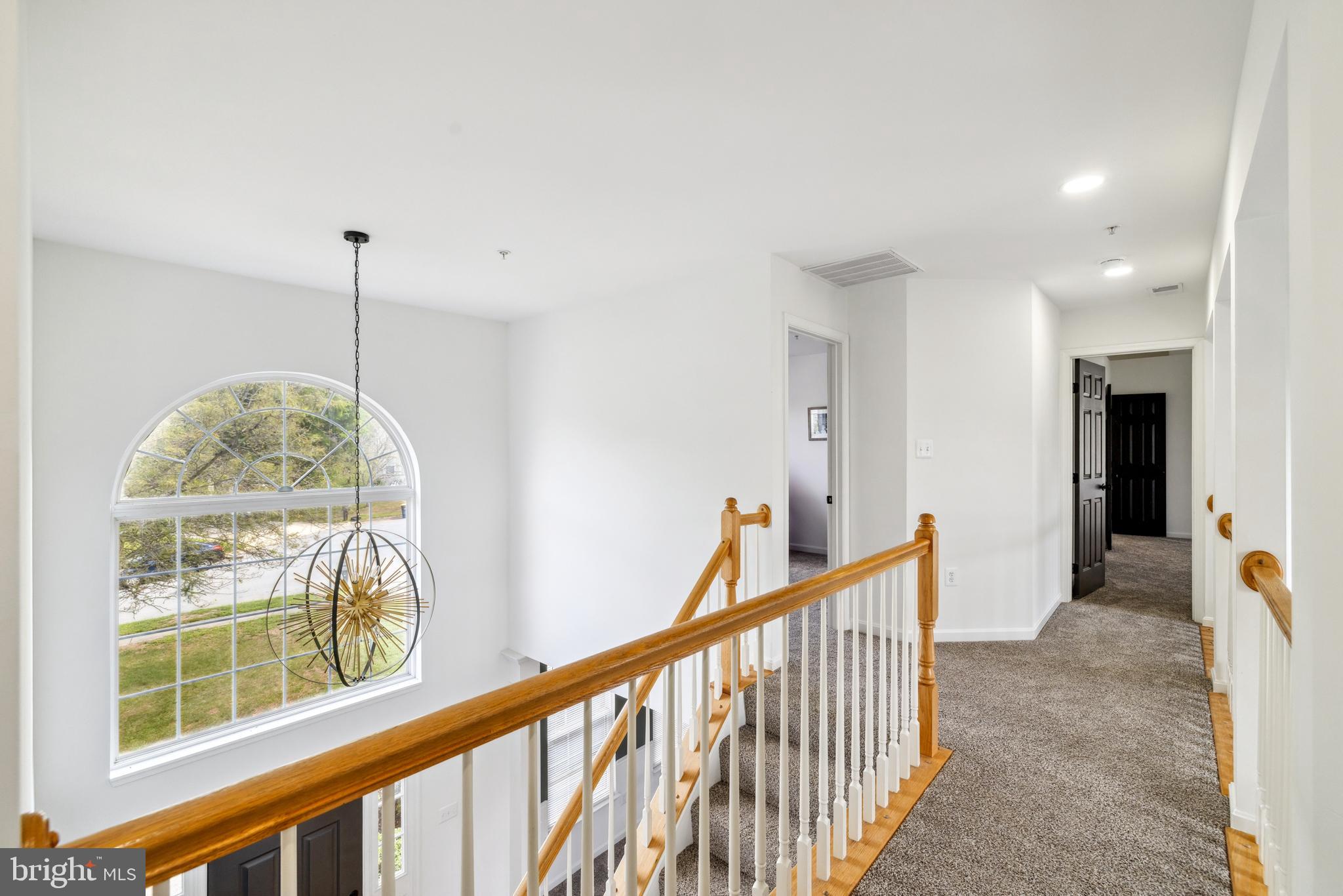 11703 Old Lantern Ct