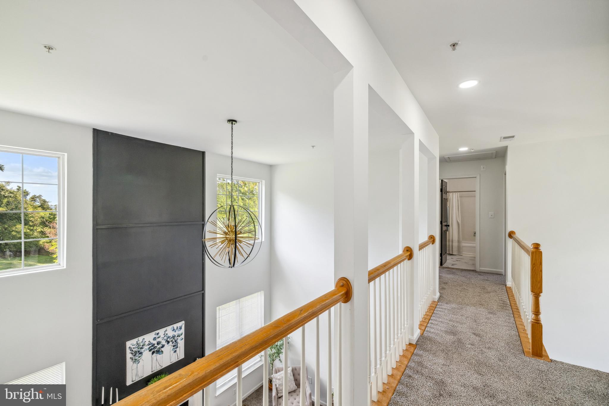 11703 Old Lantern Ct