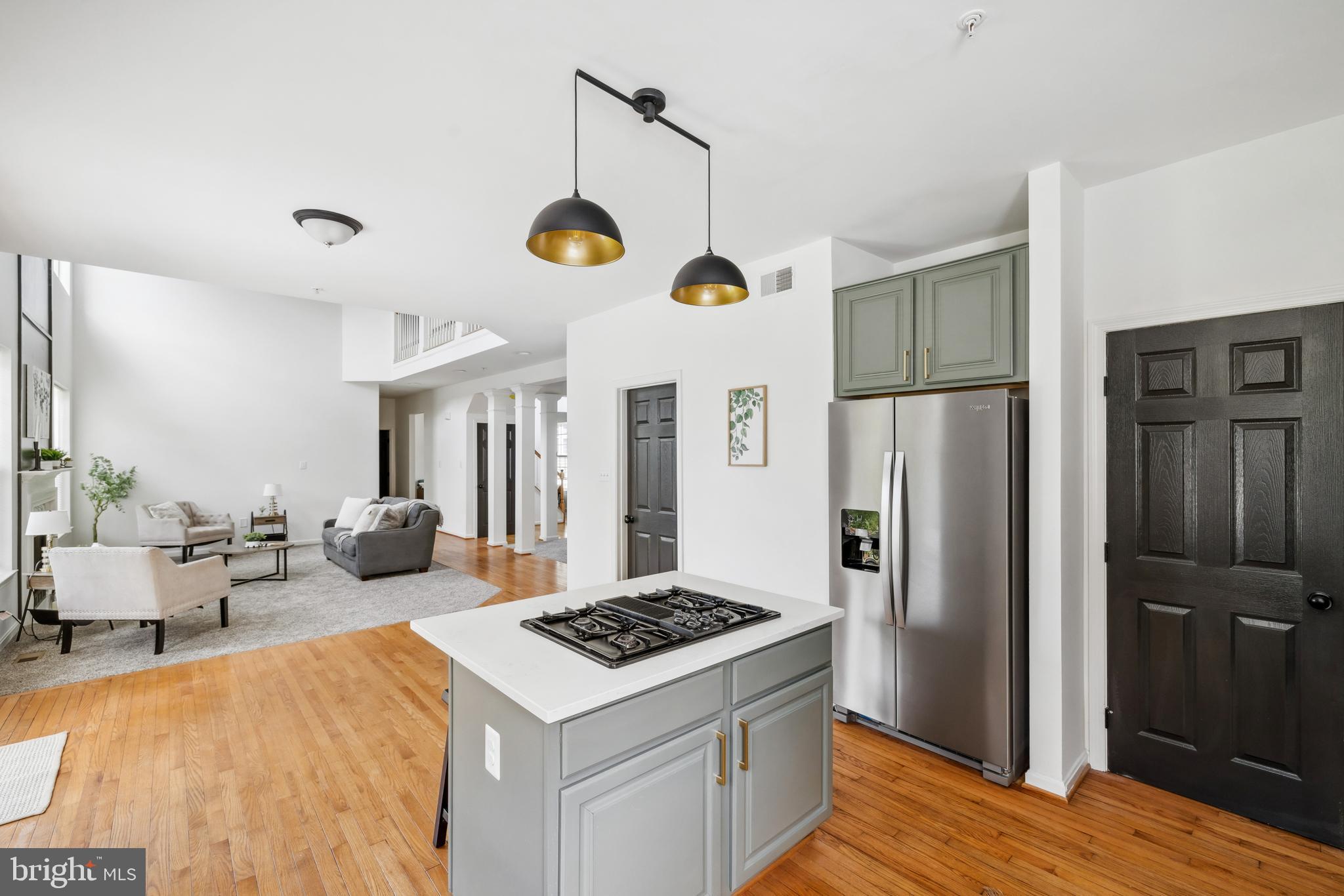 11703 Old Lantern Ct