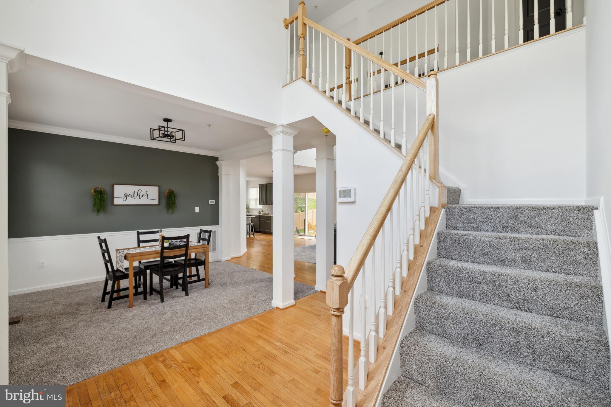 11703 Old Lantern Ct