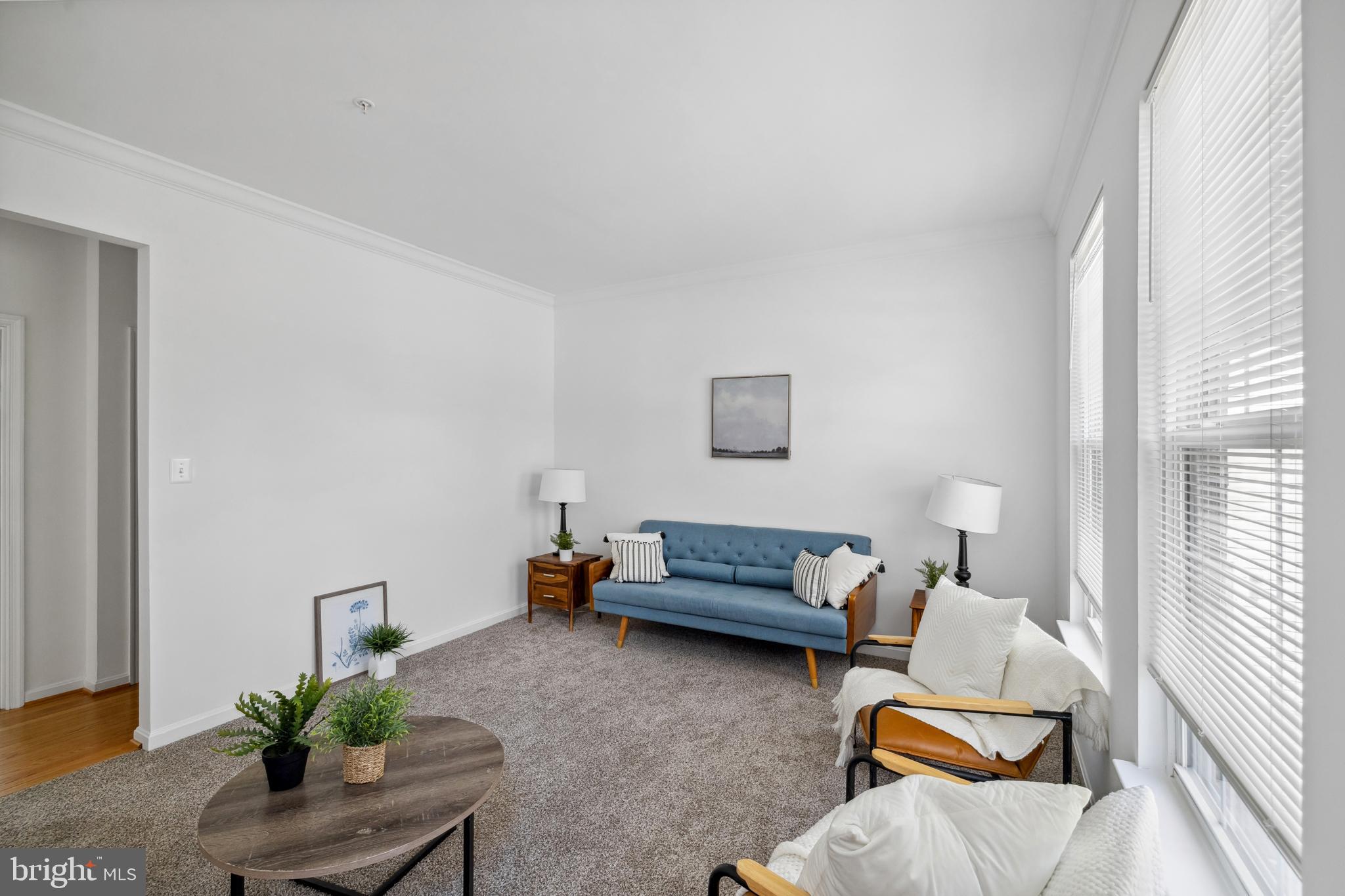 11703 Old Lantern Ct