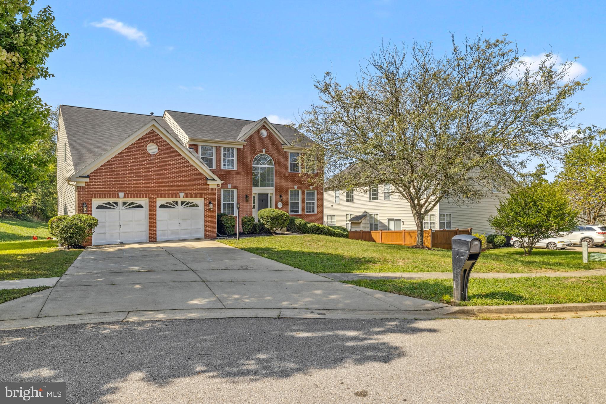 11703 Old Lantern Ct