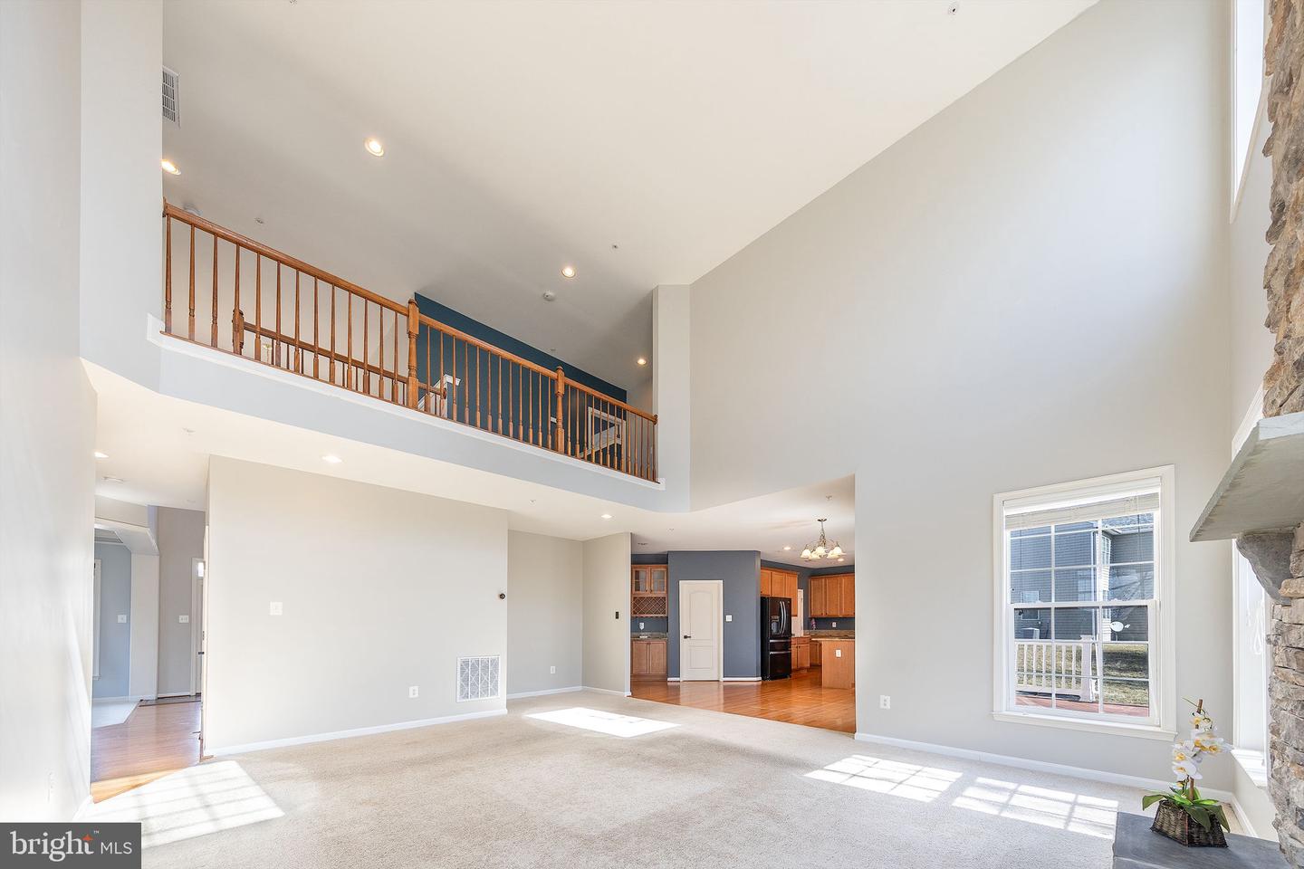 2708 Pumpkin St