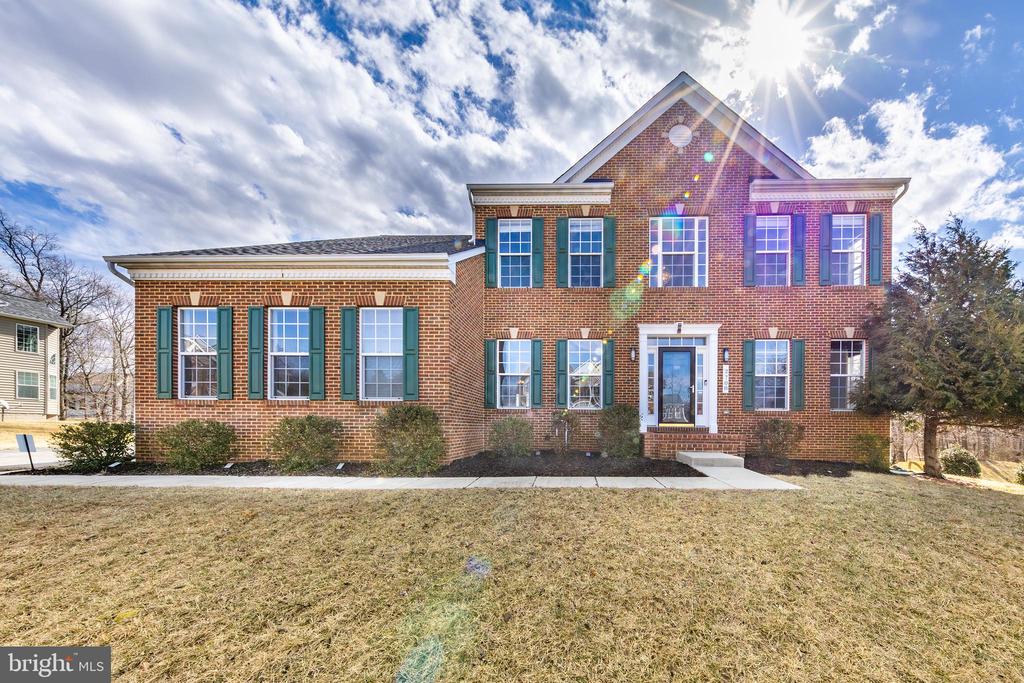2708 Pumpkin St