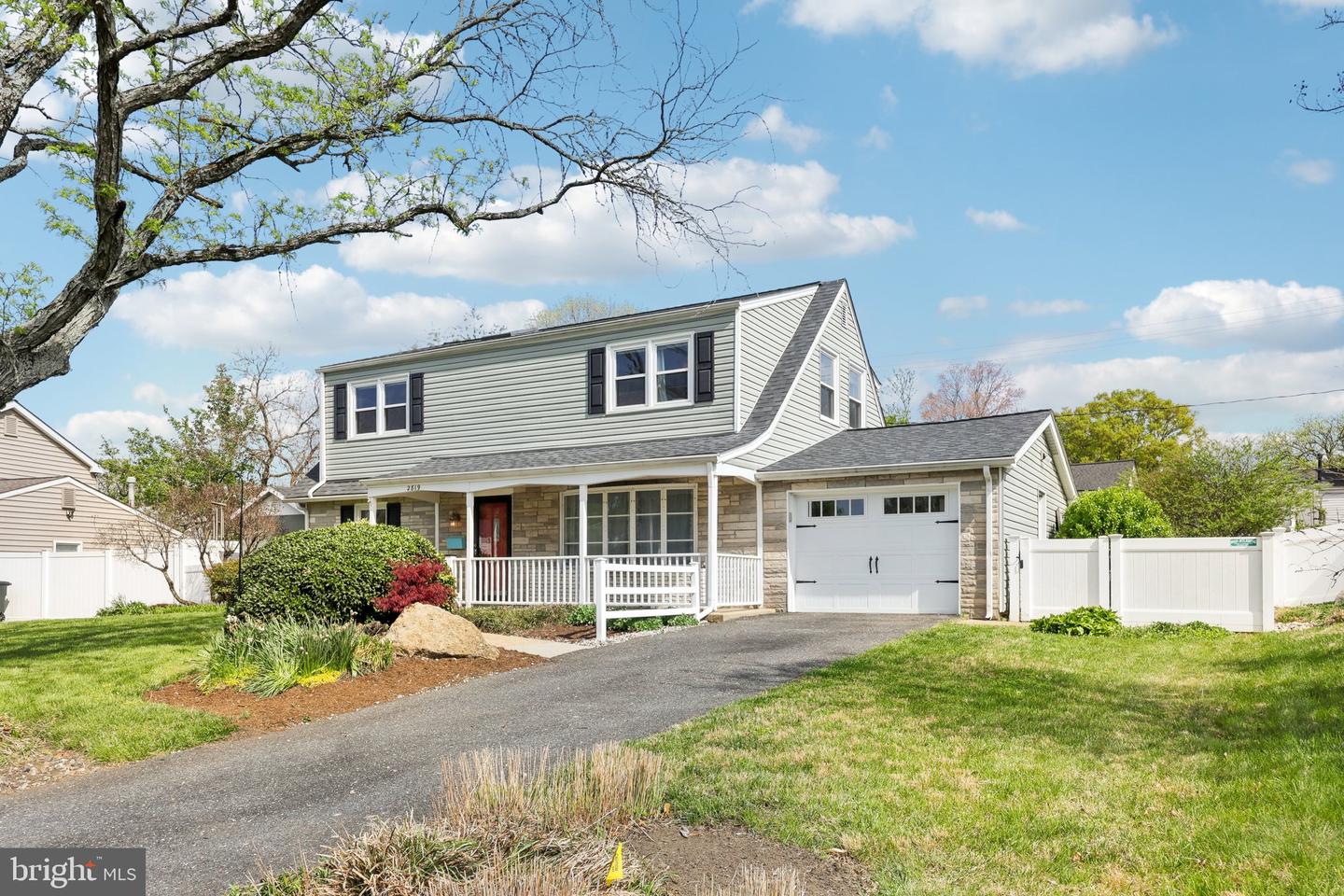 2819 Spangler Ln