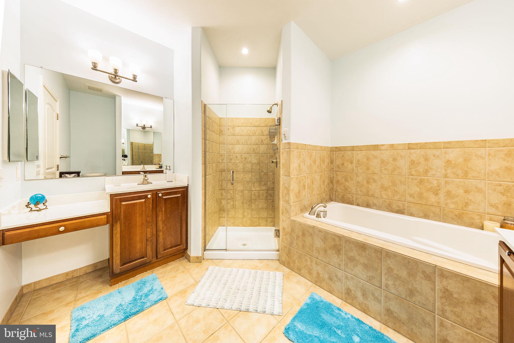 12800 Libertys Delight Dr #403