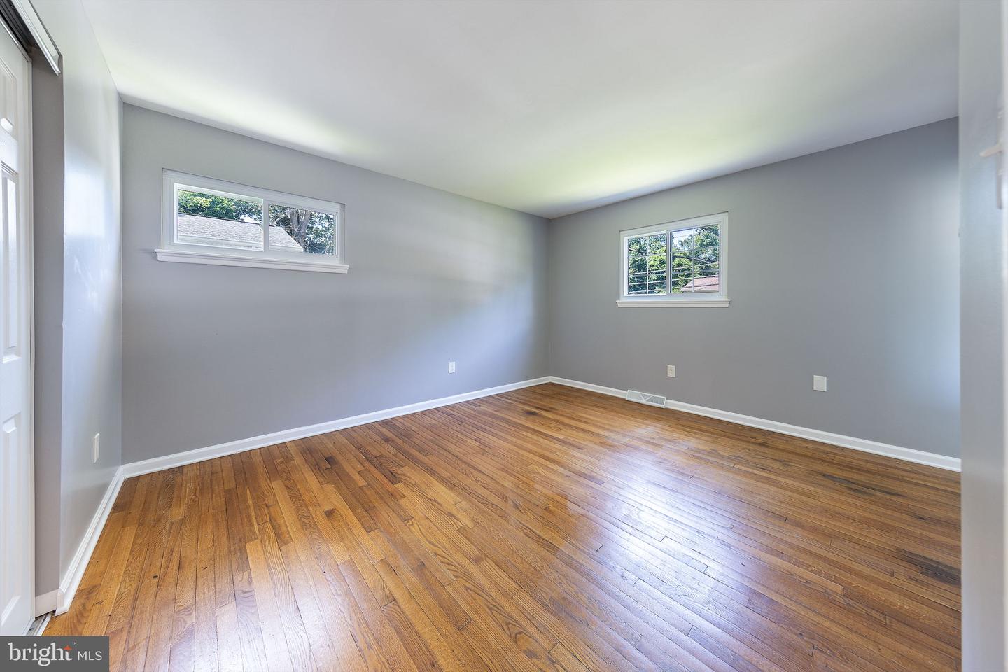 704 Kings Ln