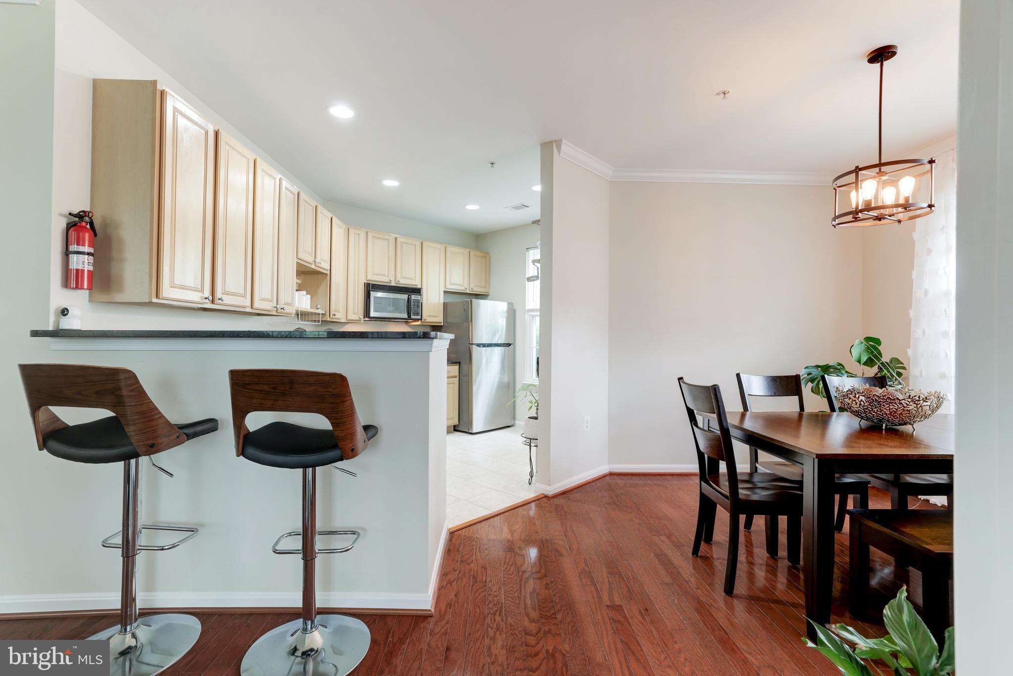 2465 Army Navy Dr #1-111