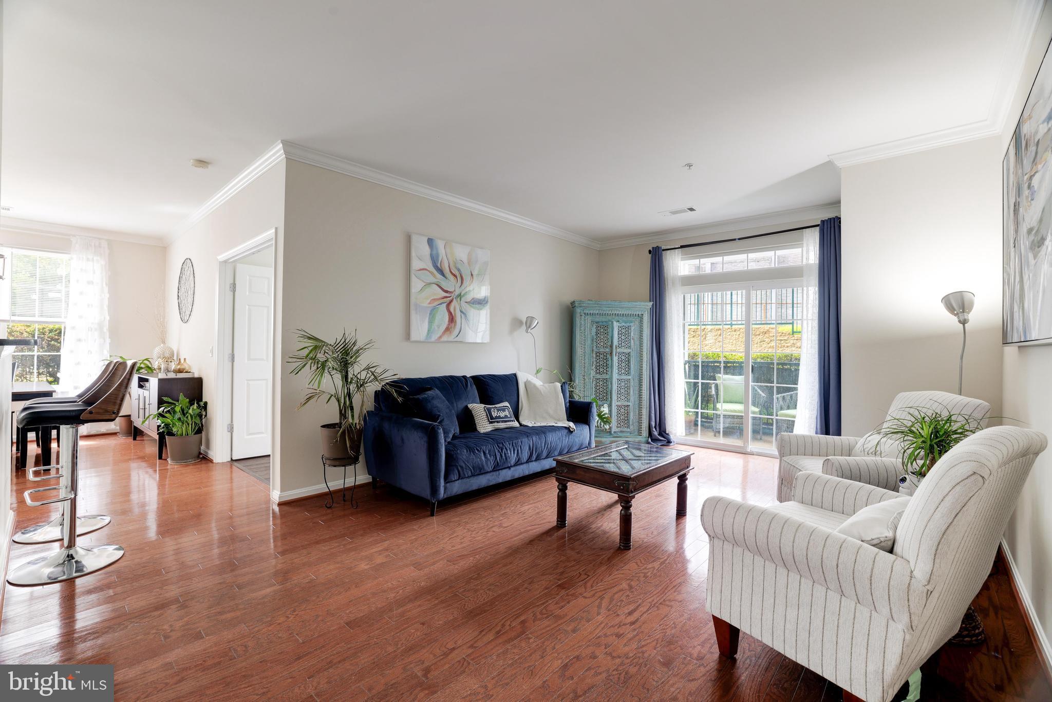 2465 Army Navy Dr #1-111