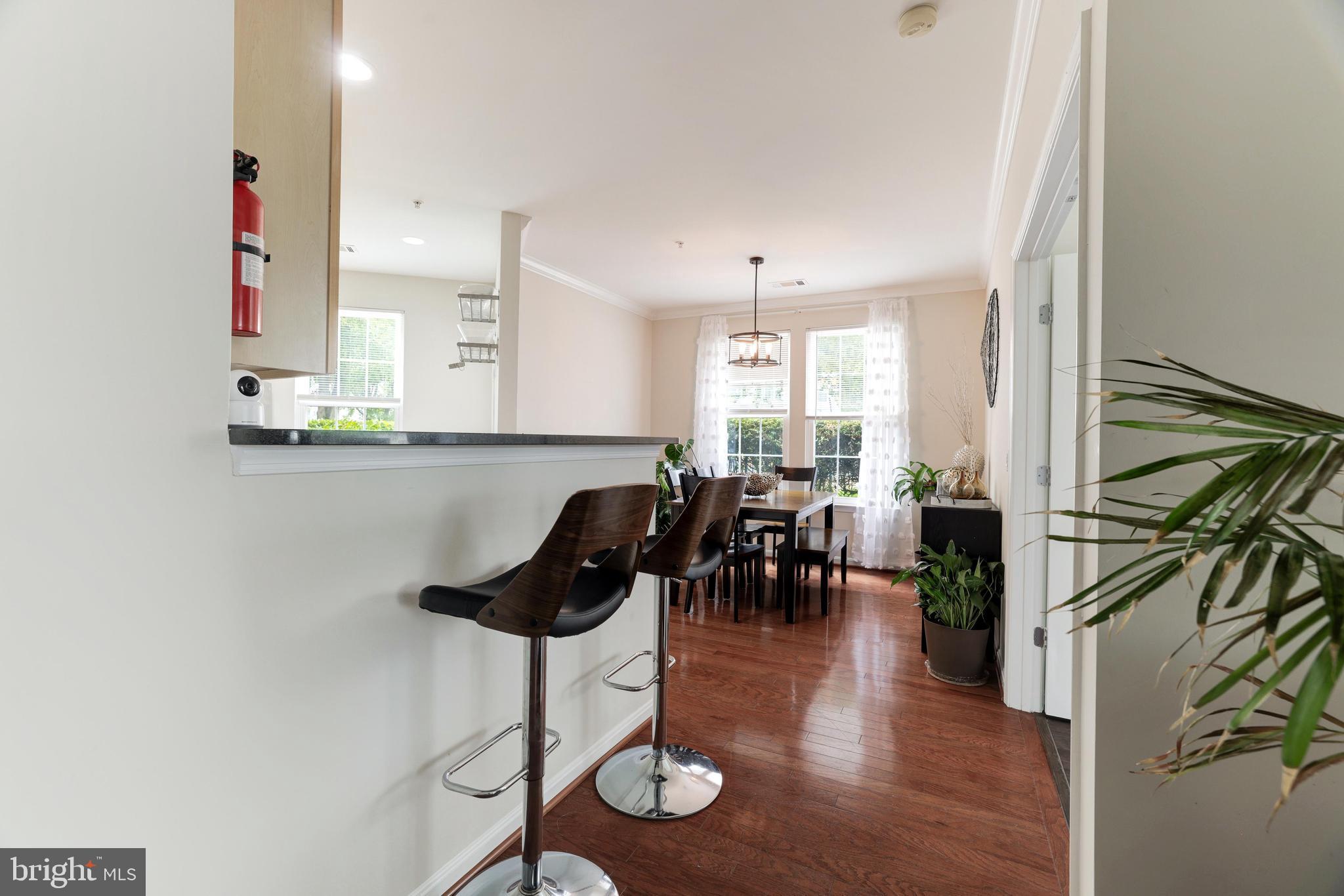 2465 Army Navy Dr #1-111