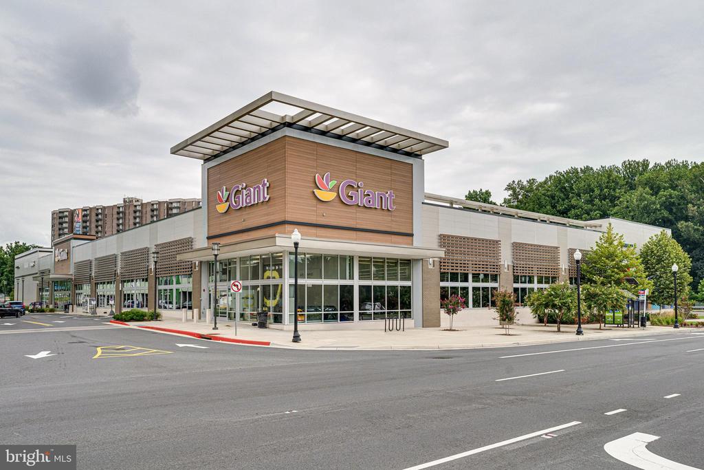 9473 FAIRFAX BOULEVARD 104