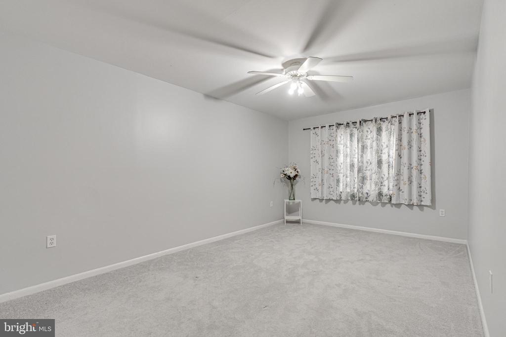 9473 FAIRFAX BOULEVARD 104
