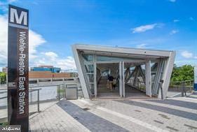 2048 Royal Fern Ct #21/12b