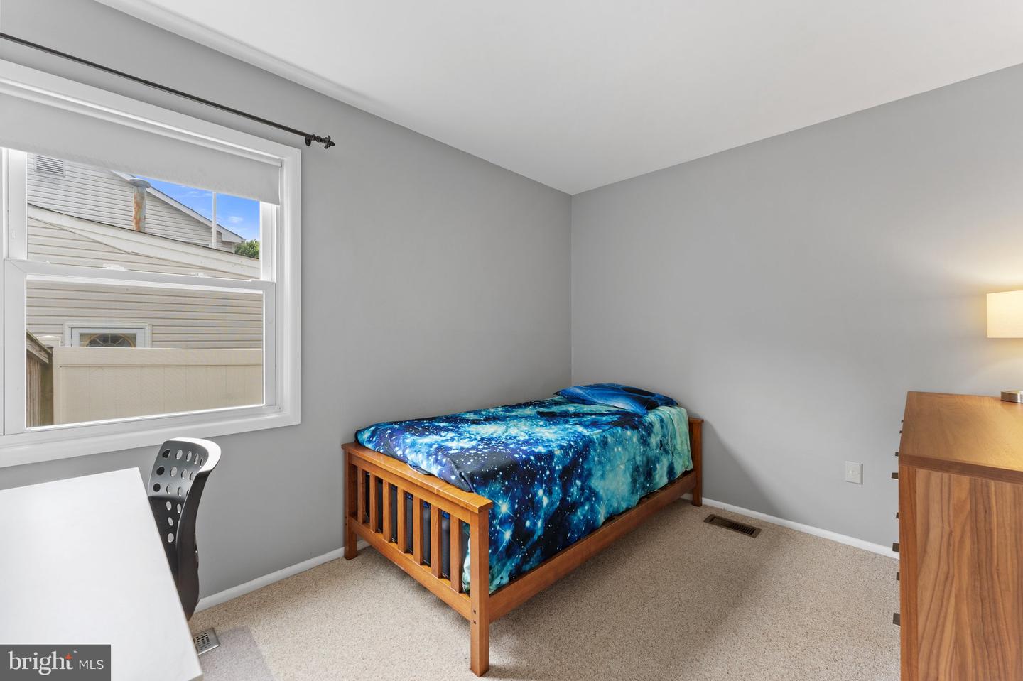4118 Point Hollow Ln
