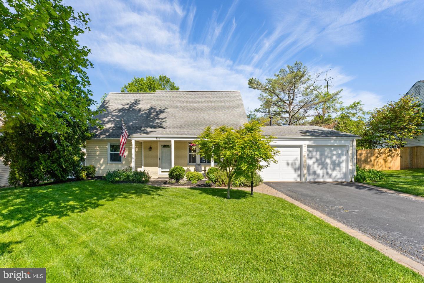 4118 Point Hollow Ln