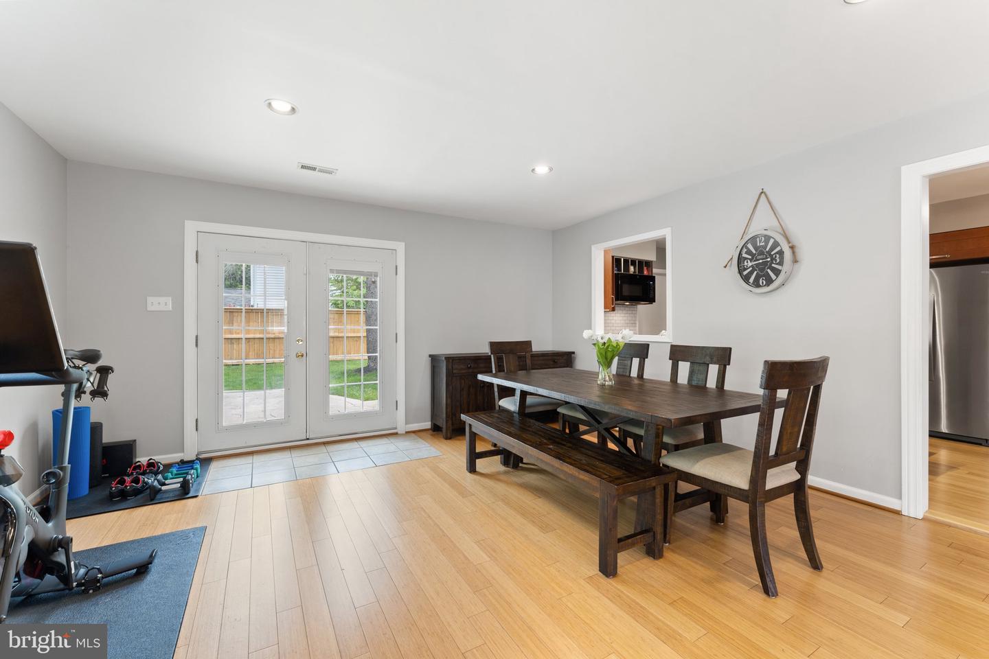 4118 Point Hollow Ln